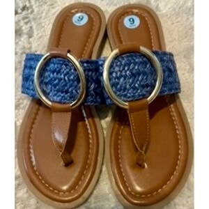 Womens Size 6 Blue Woven Slide Sandals with Gold Accent Detail from‎ Italy